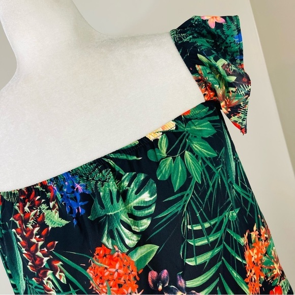 IZZY & LOLA Tropical Floral Print Off-The-Shoulder Top - MEDIUM - Picture 2 of 7